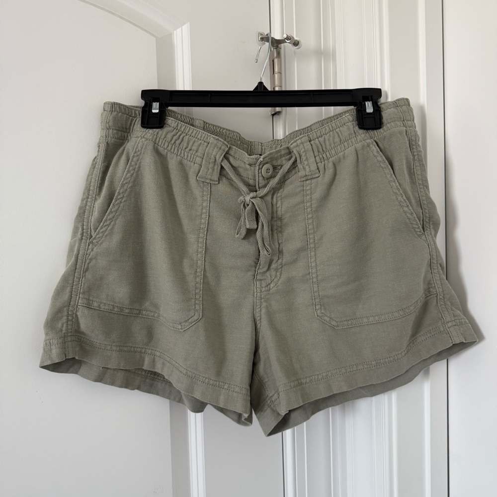 American Eagle Women’s Dreamy Drape Shorts
